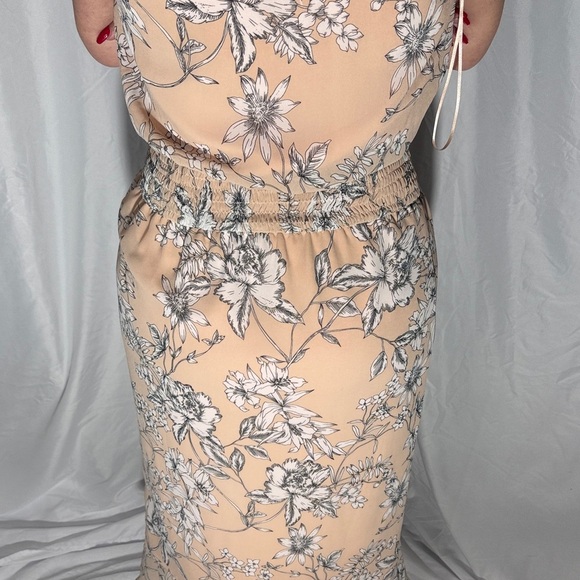 TWO SISTERS THE LABEL FLORAL MIDI DRESS SIZE 8 - Picture 10 of 11